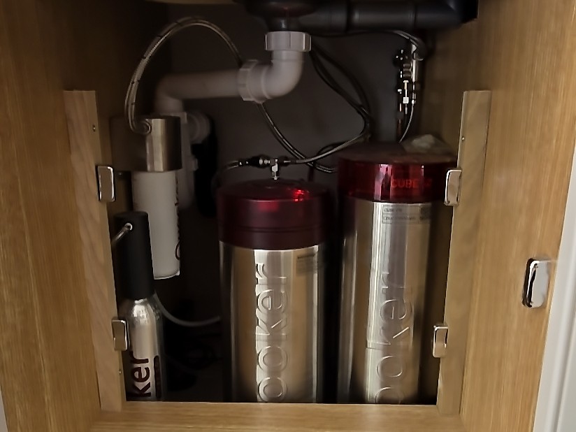 Tidy Quooker installation under a sink